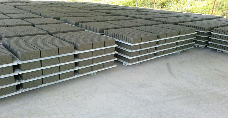 <a href=http://m.foreshore.com.cn/ target=_blank class=infotextkey>免燒磚托板</a>