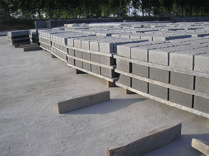 <a href=http://m.foreshore.com.cn/ target=_blank class=infotextkey>空心磚托板</a>