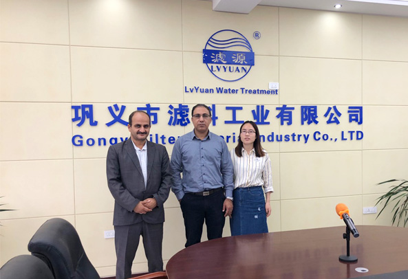 磚機(jī)托板_塑膠托板_空心磚_免燒磚托板 - 以諾托板廠家